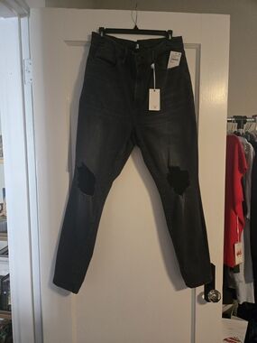 Good American Black Distressed Skinny Jeans